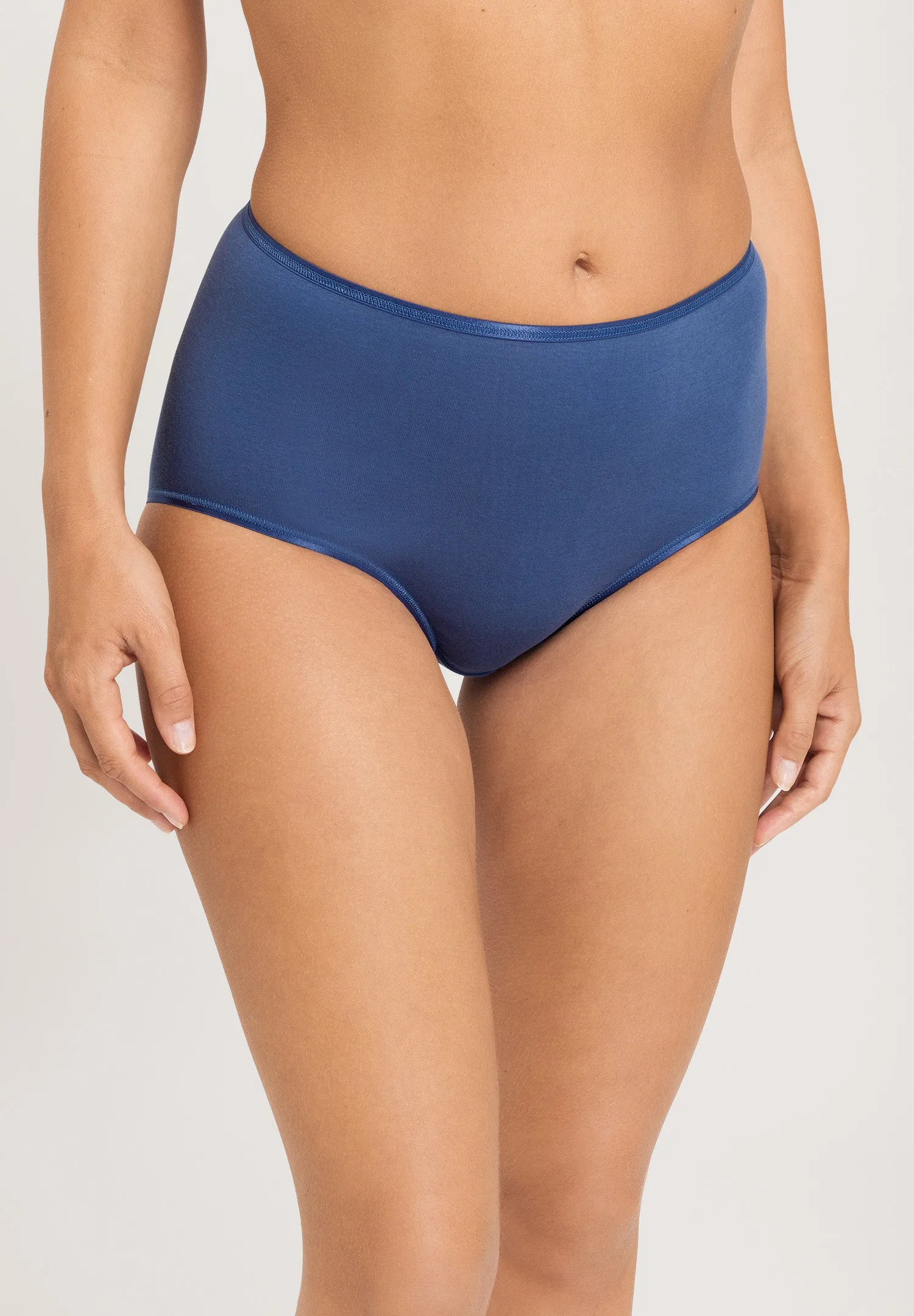 Cotton Seamless Cotton Full Brief | True Navy 71625-2604