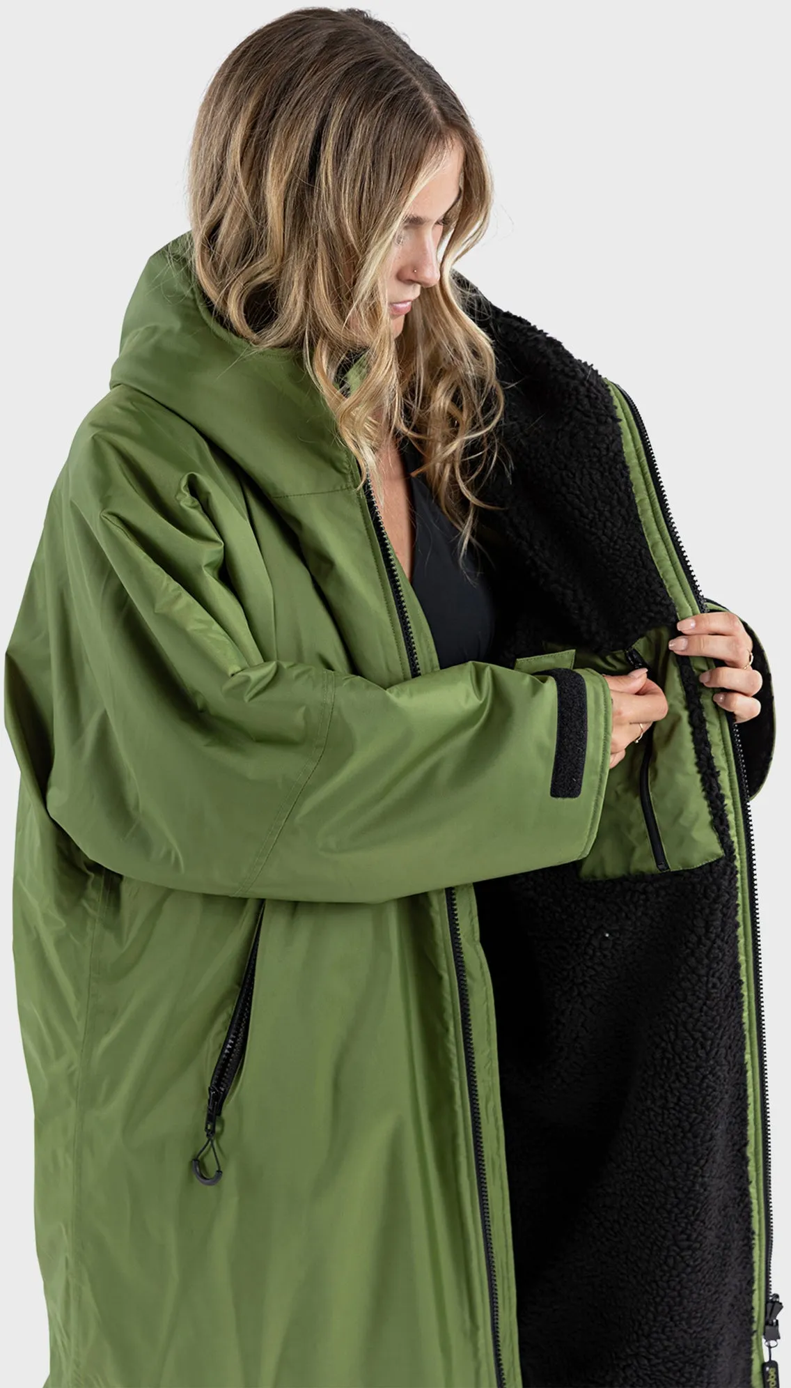 Dryrobe Advance Long Sleeve Changing Robe (ADULT)