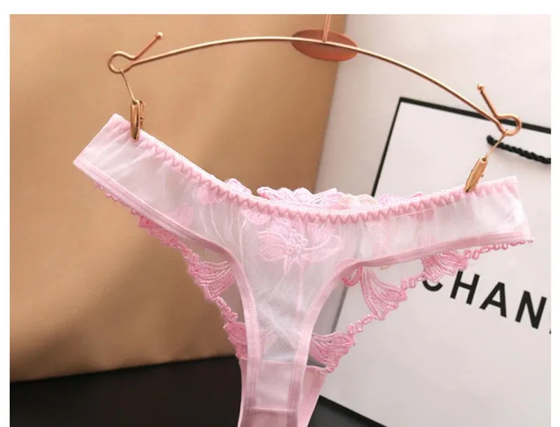 Feminine Floral Embroidery Underwear Ultra-thin Transparent Comfortable Thong Sexy Lace Underwear Low Waist Sexy Thong