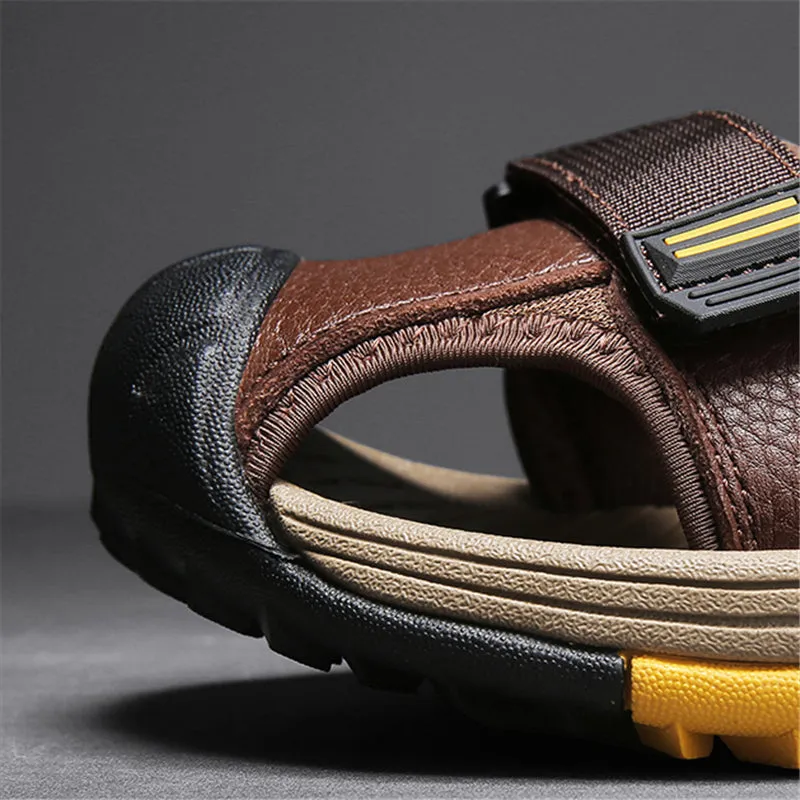 New Casual Men's Outdoor Hook And Loop Sandals