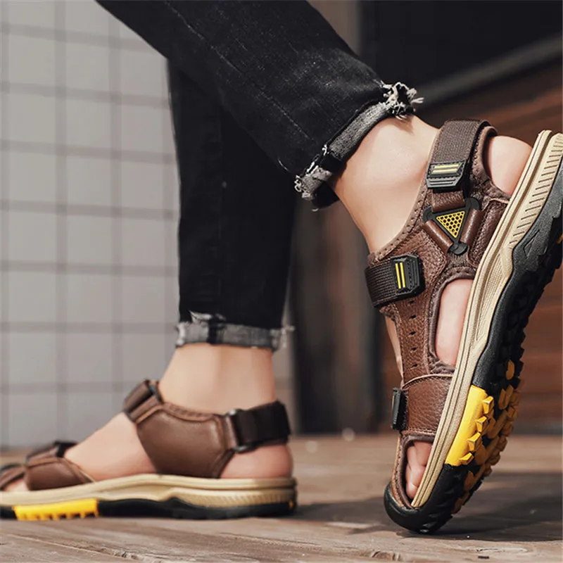 New Casual Men's Outdoor Hook And Loop Sandals