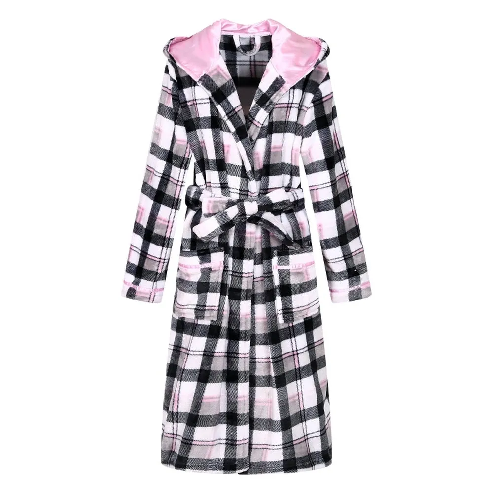 Richie House Women's Plaid Hooded Shawl Robe Sleepwear Dressing Bath Housecoat NRHW2714