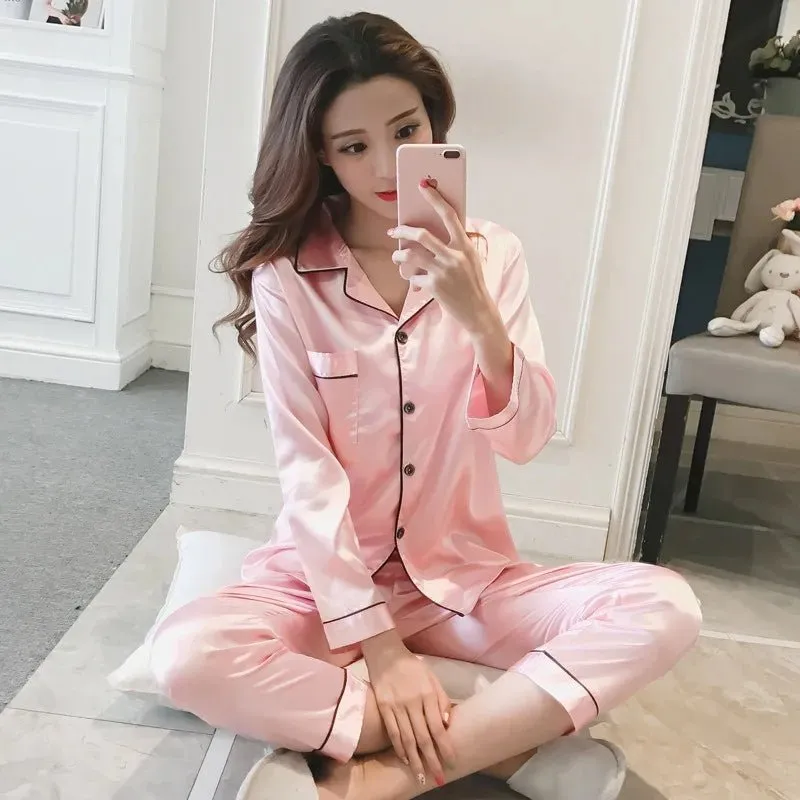 Silky Smooth Women's Satin Pajama Set for Luxurious Comfort