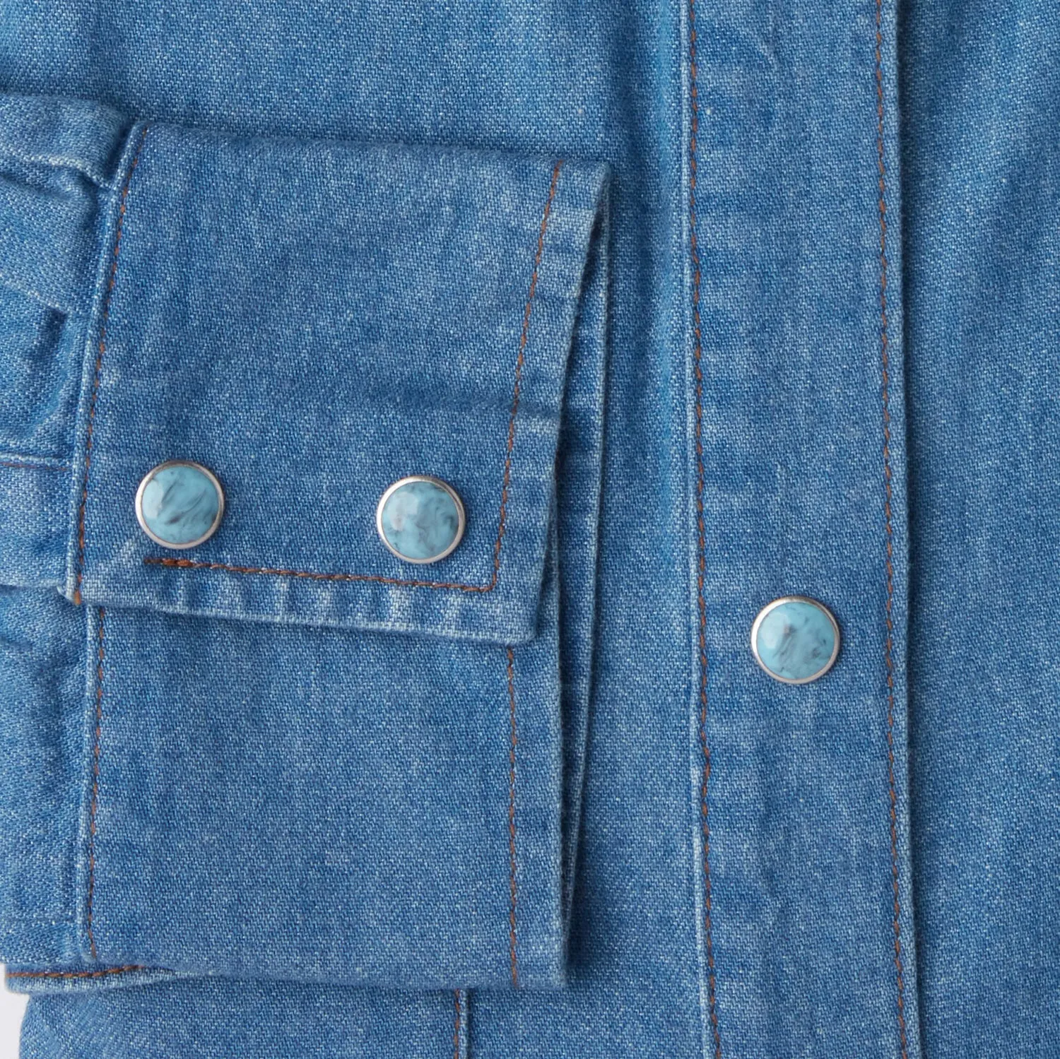 Women's Chambray Shirt :: Light Denim