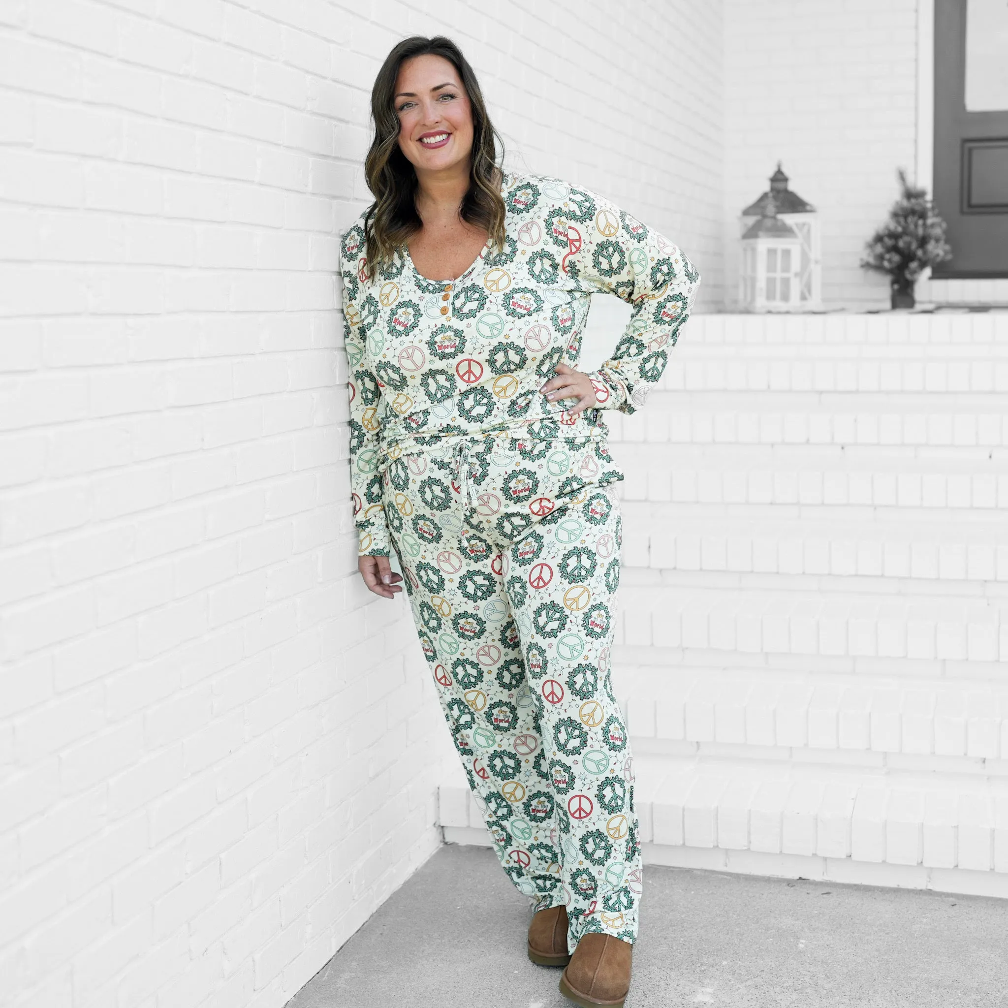 WOMEN'S PAJAMA SET- Christmas Peace